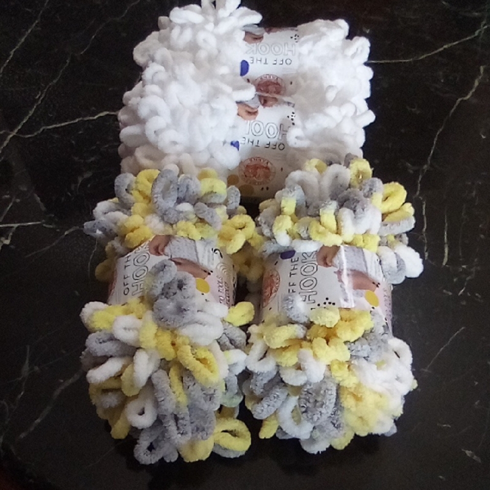 Yarn Bundle - White, Gray, Yellow